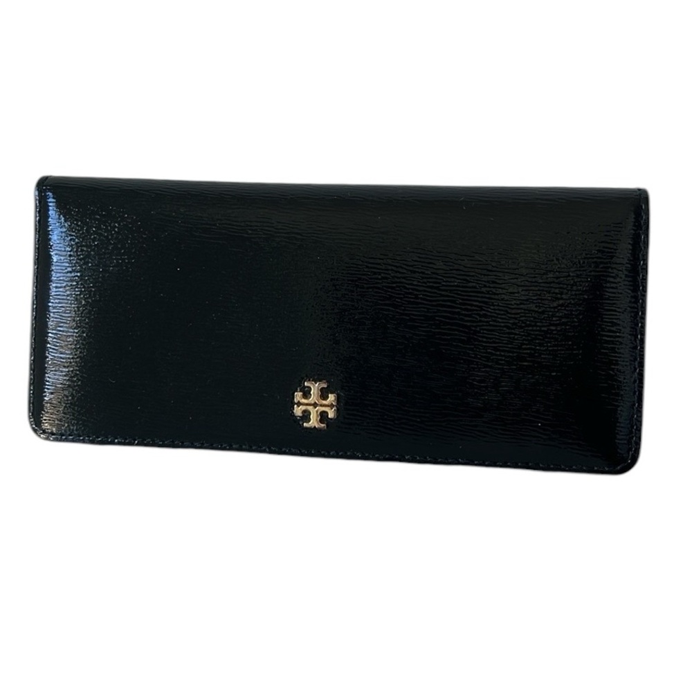 Tory Burch Black Patent Leather continental wallet